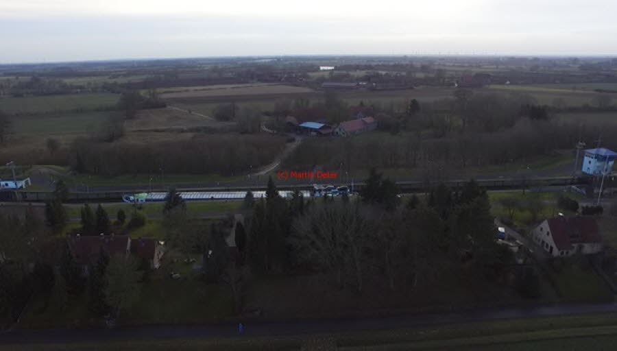 2017 (1104)