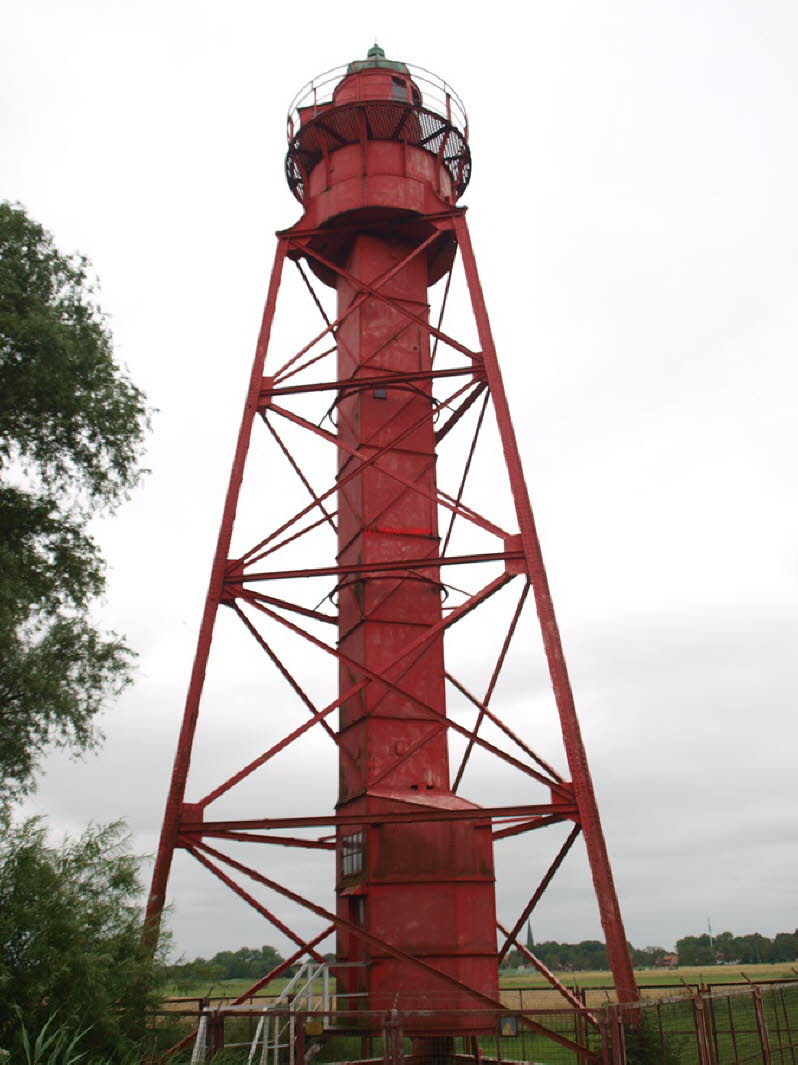 2022 (1825)